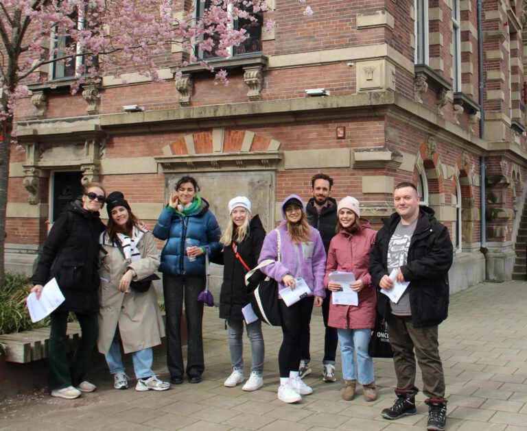 photo-of-students-of-Koentact-Dutch-language-school-at-February-20-open