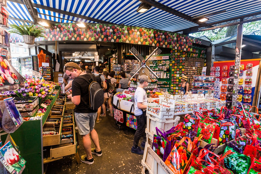 photo-of-saturday-market-in-leiden