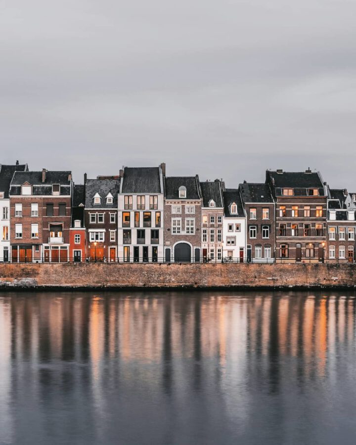 maastricht-row-houses-on-grey-cosy-day-netherlands