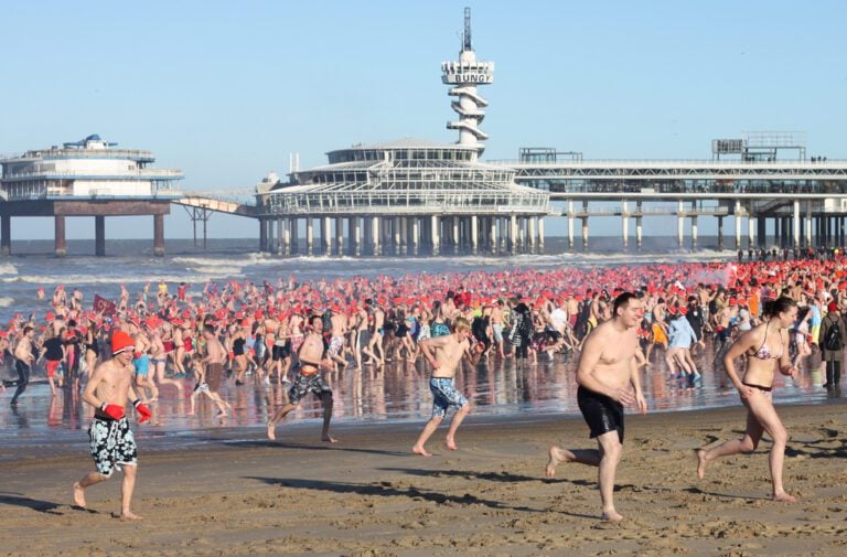 The New Year’s Dive at Scheveningen: How the Dutch start their year (well, the crazy ones)