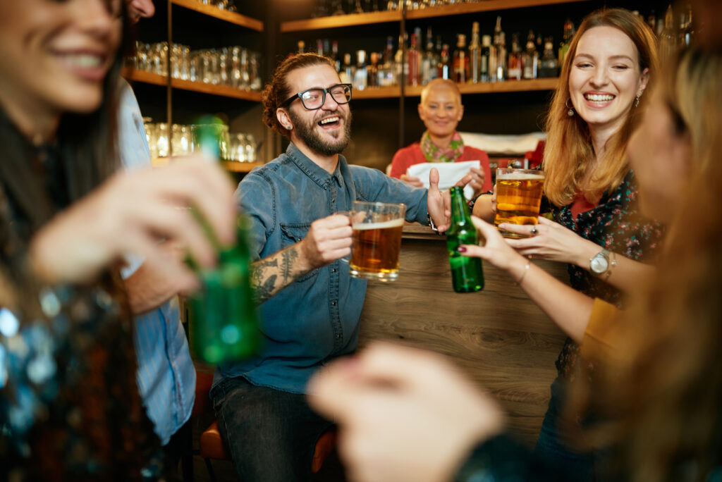 Group-of-friends-drinking-a-bar