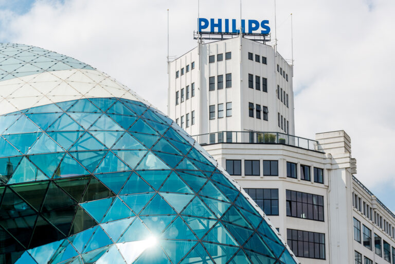 Tech giant Philips slashes 400 Dutch jobs, 4000 worldwide