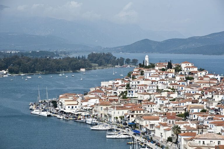 Dutch tourists steal Greek bus for joyride, hold naked dance party