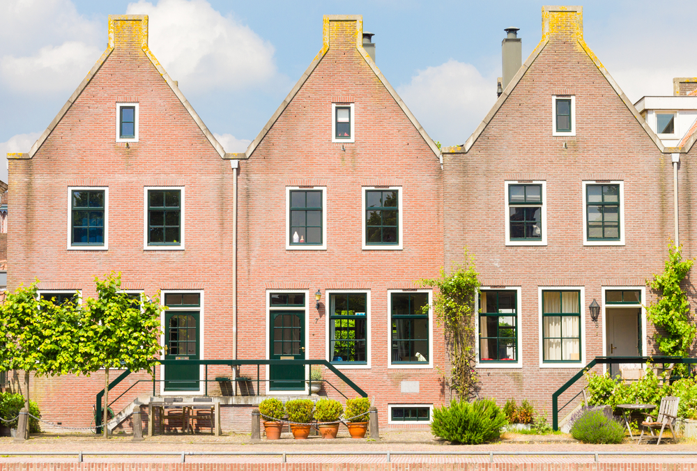 Photo-of-row-of-houses-Netherlands