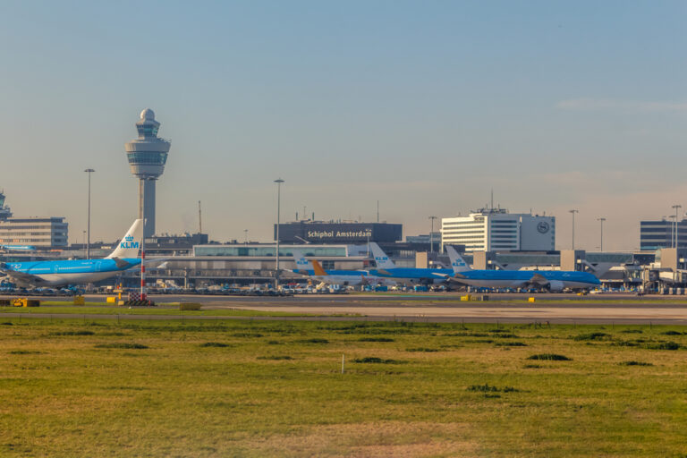 Climate activists arrested at Schipol — for blocking private jets and cycling on runways