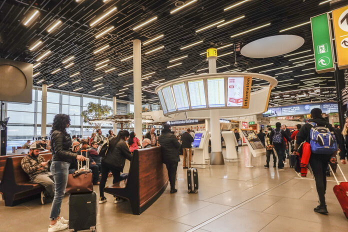 Schipol-airport-Amsterdam-bad-year-in-2022