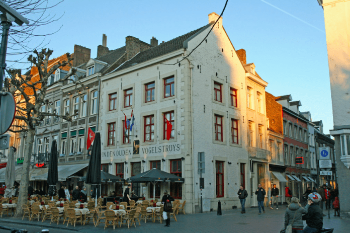 pretty towns in the netherlands