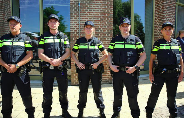 Dutch police will soon be armed with tasers