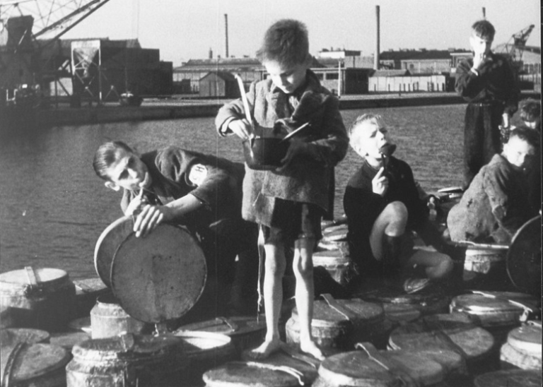 The Hunger Winter: the Dutch famine of 1944-45