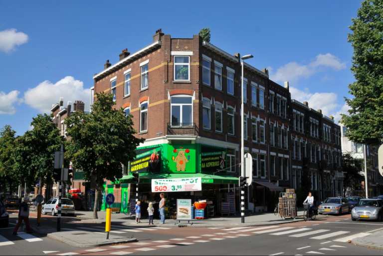 One dead after residential area rocked by gunfire in Rotterdam