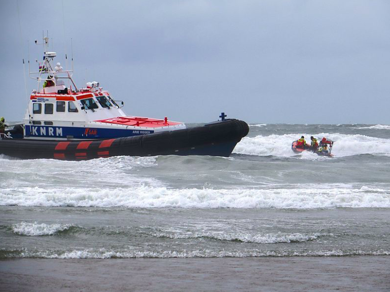 14-year-old girl missing in the North Sea since Saturday evening