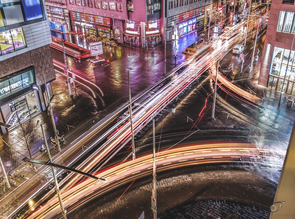 Moving to the Hague: a long exposure of cars on a highway in The Hague