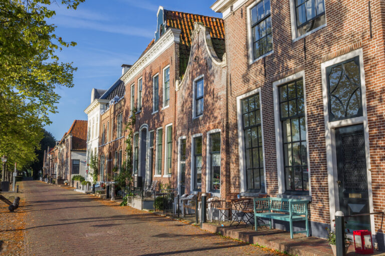 photo-of-Dutch-houses-during-Dutch-housing-crisis