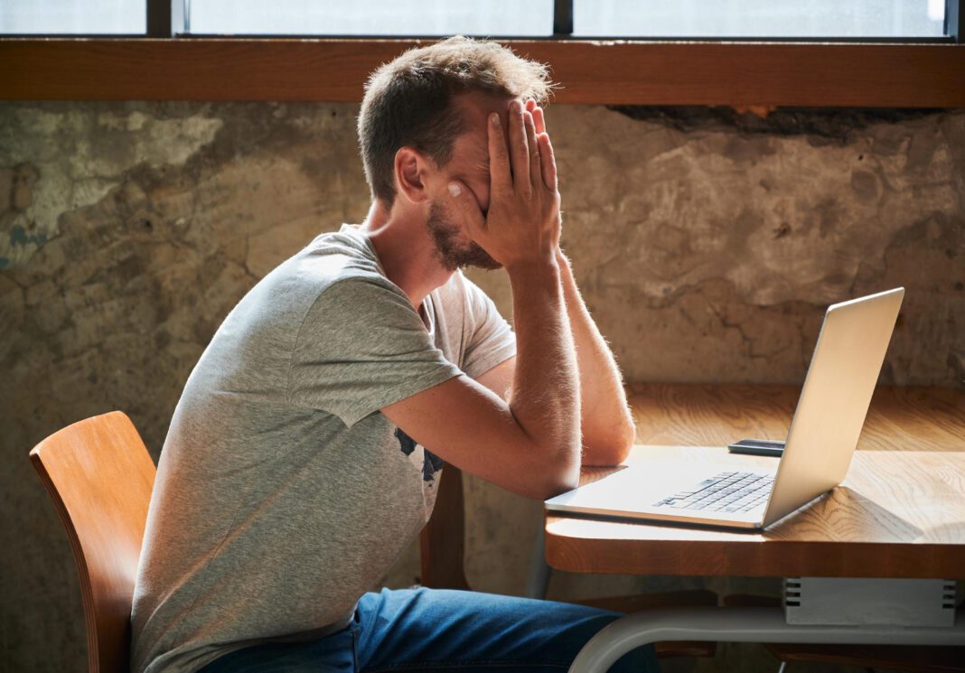 Upset student with discrimination in Dutch housing market