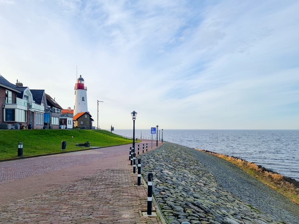 Image-of-the-fishing-harbour-of-urk-in-flevoland-the-netherlands