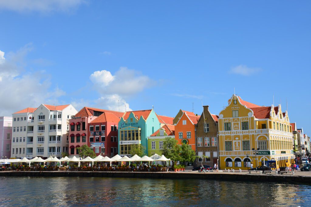image of colourful Dutch-looking houses in Willemstad, Curacao