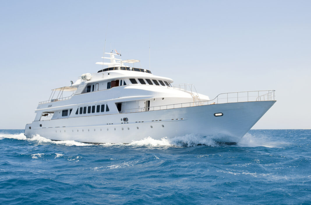 White-yacht-sailing-on-the-water