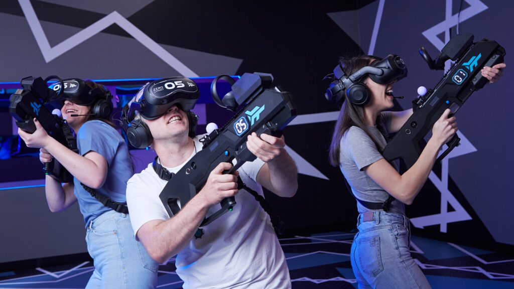 Three-people-in-virtual-reality-gear-at-zero-latency-vr-nederland