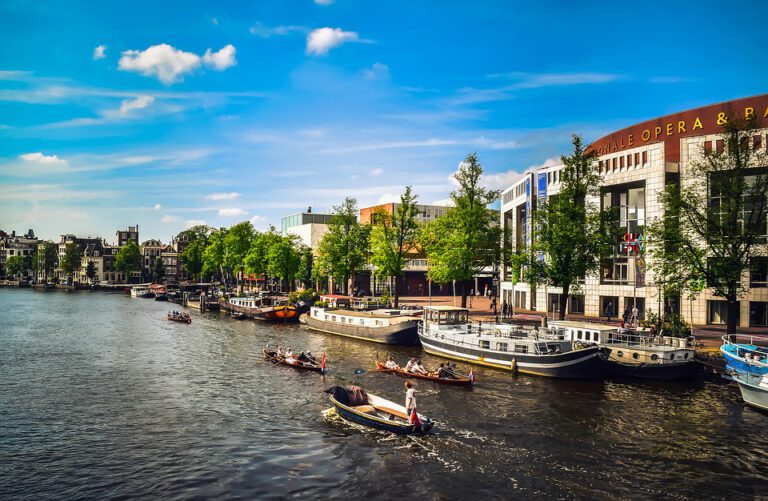 Hot, dry summer ahead as Amsterdam considers promoting wild swimming in canals
