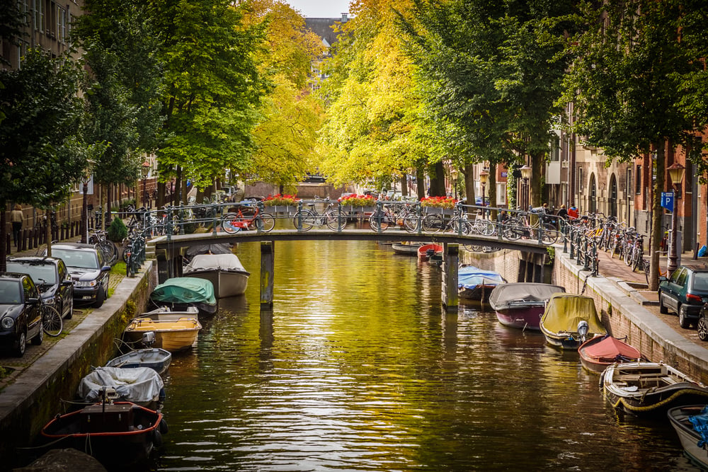 photo-of-amsterdam-canal