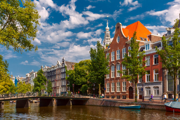 Sunshine incoming! Clearer skies are headed to the Netherlands