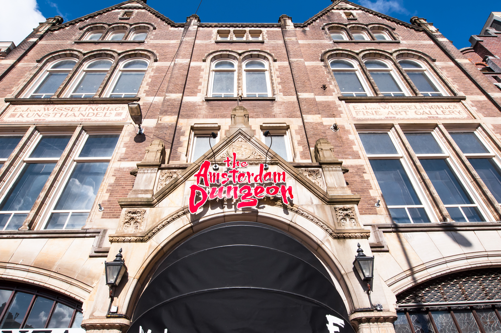 entrance-to-amsterdam-dungeon-theme-park-netherlands