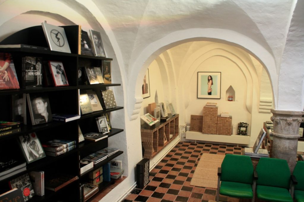 Photo-of-inside-bookshop-Leiden