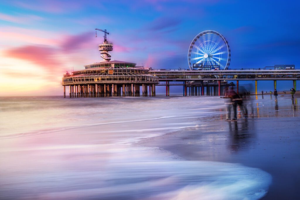 scheveningen-Dutch-beach