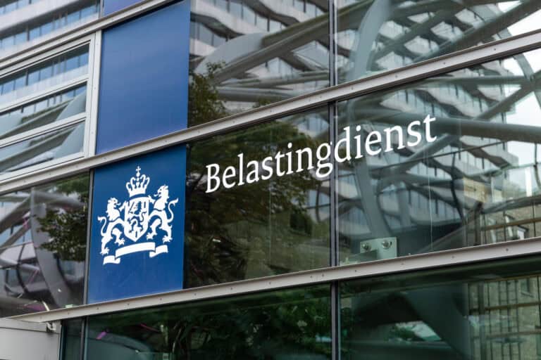 Tax season chaos: Dutch civil servants’ strike to hit DUO and Belastingdienst
