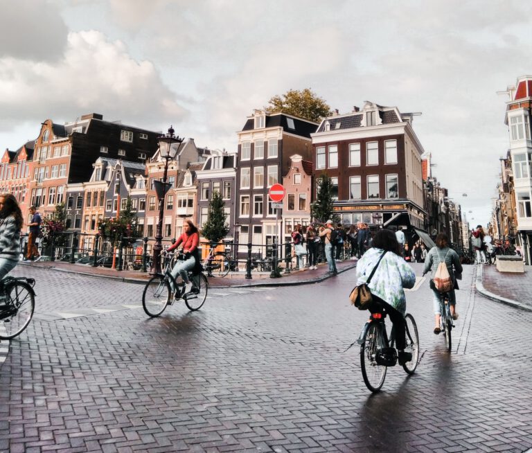 How the Netherlands became a cycling country