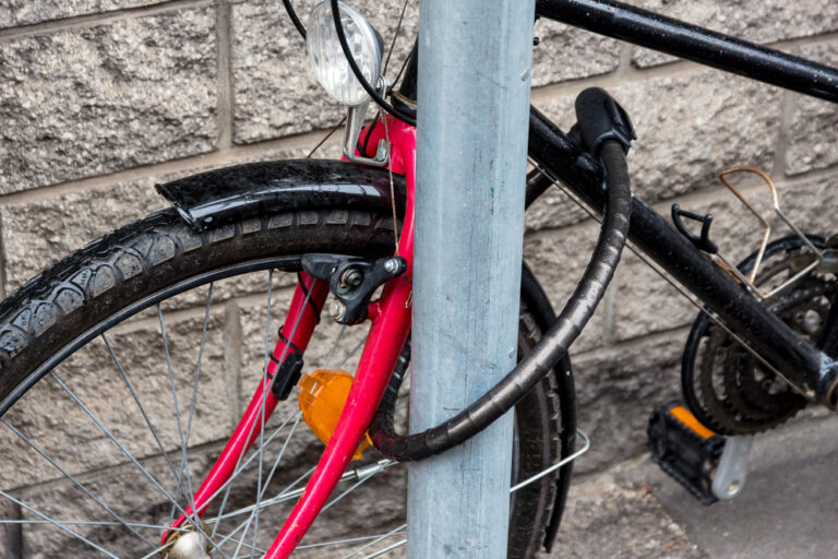 Take it from a former thief: this is how you can prevent your bike from being stolen