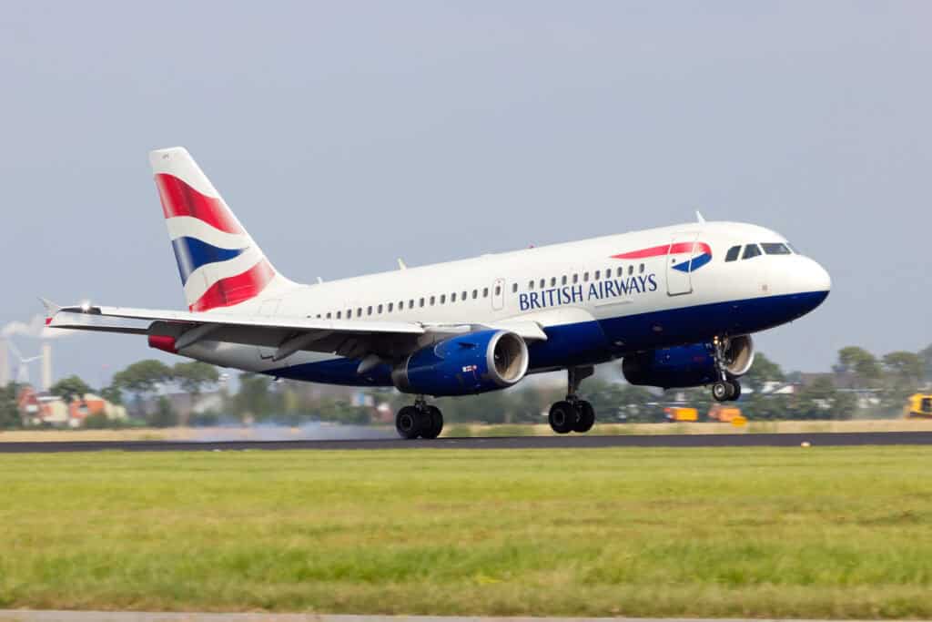 voo-da-british-airways-chegando-ao-aeroporto-schiphol-países baixos