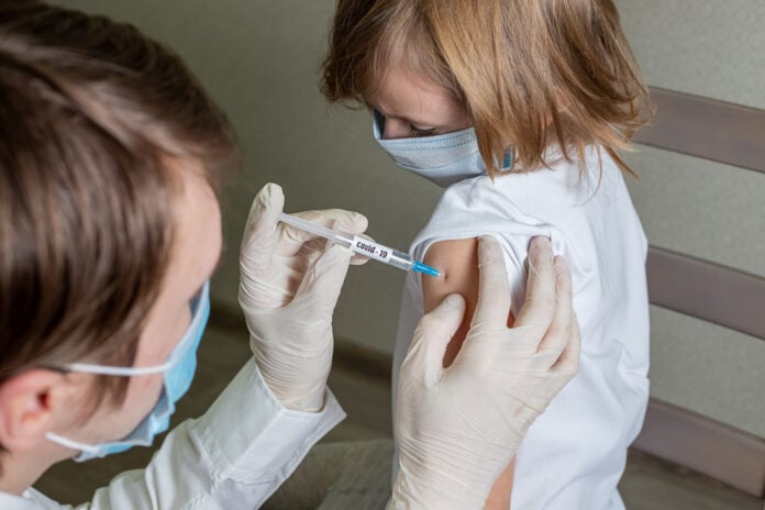 picture-of-a-child-recieving-a-coronavirus-vaccine-from-doctor