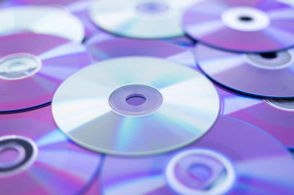 photo-of-compact-discs-shot-from-above