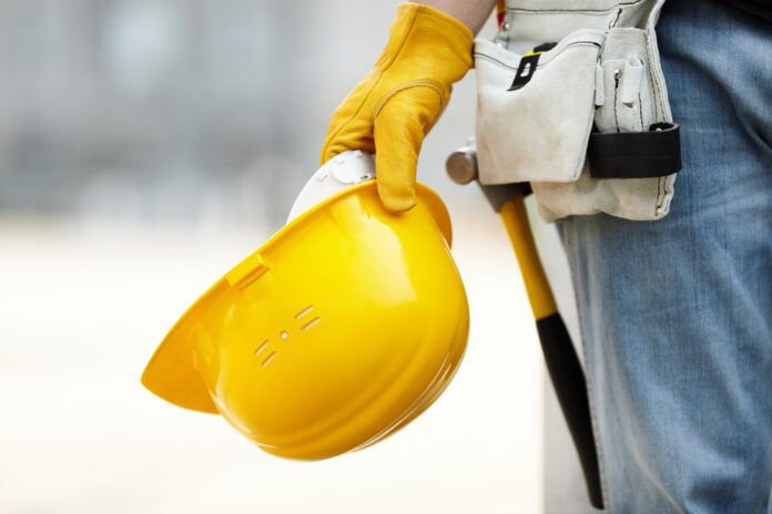 construction-worker-helmet