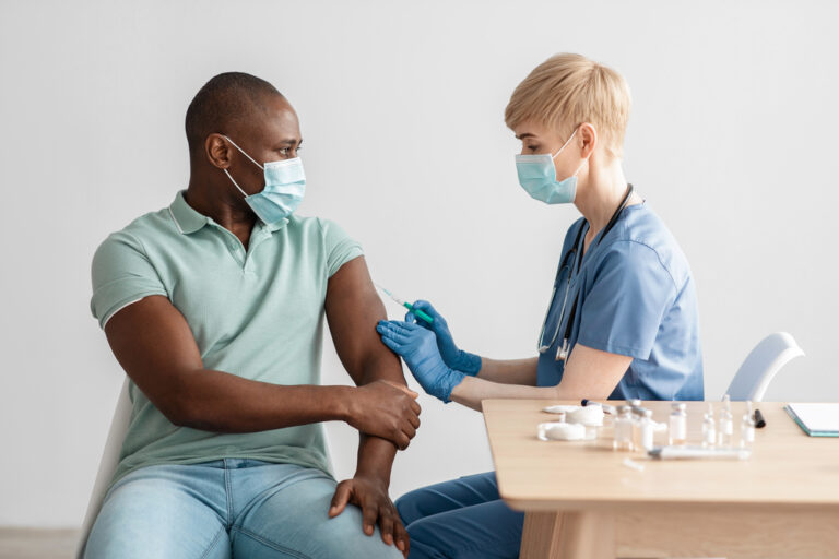 OMT announces no need for a new round of COVID-19 vaccinations this spring