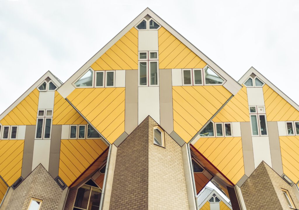 Cube-houses-in-Rotterdam-in-Blaak