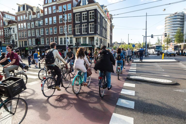 People born to two Dutch parents are now a minority in Amsterdam