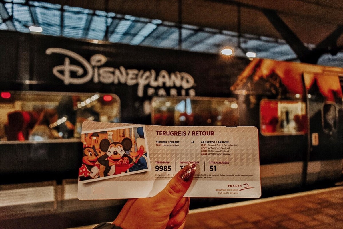 train to disneyland paris from the netherlands