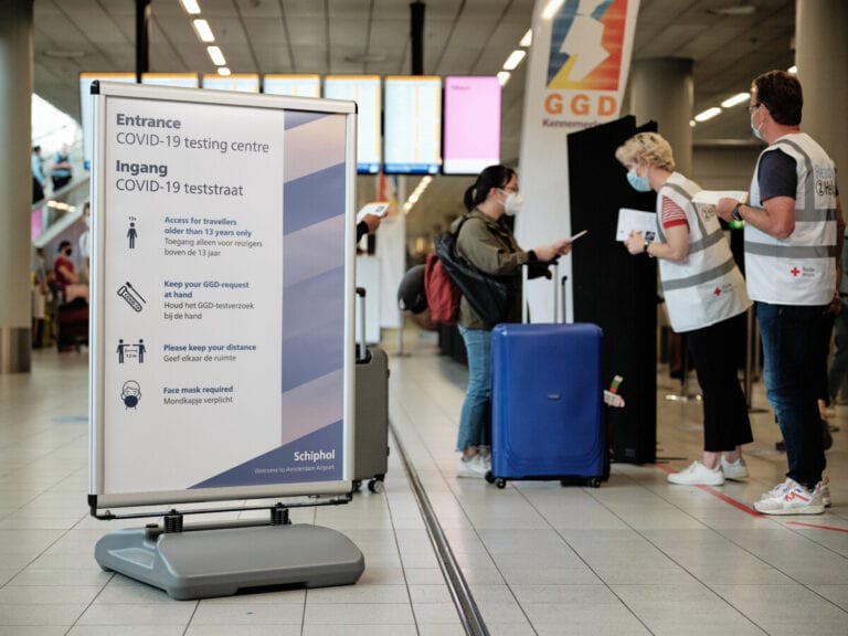 Schiphol’s testing street closed, testing demand increased
