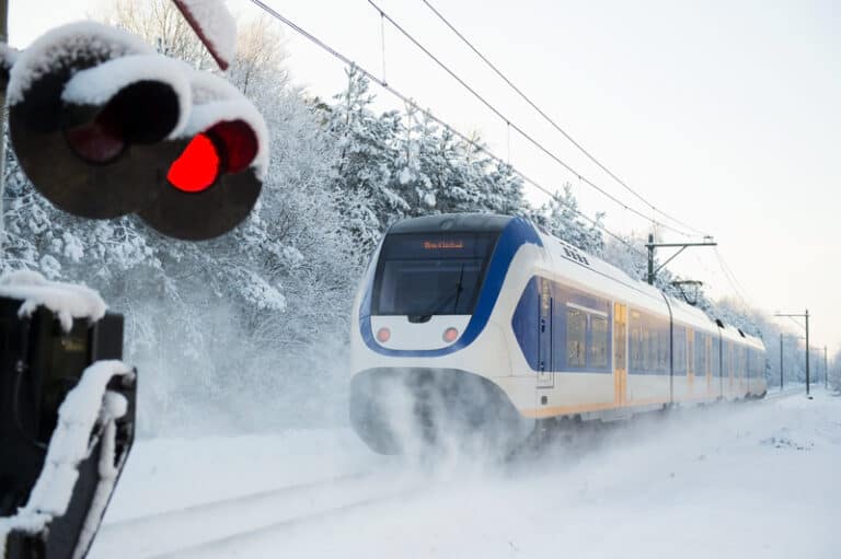 BREAKING: All domestic NS trains cancelled across the Netherlands this morning