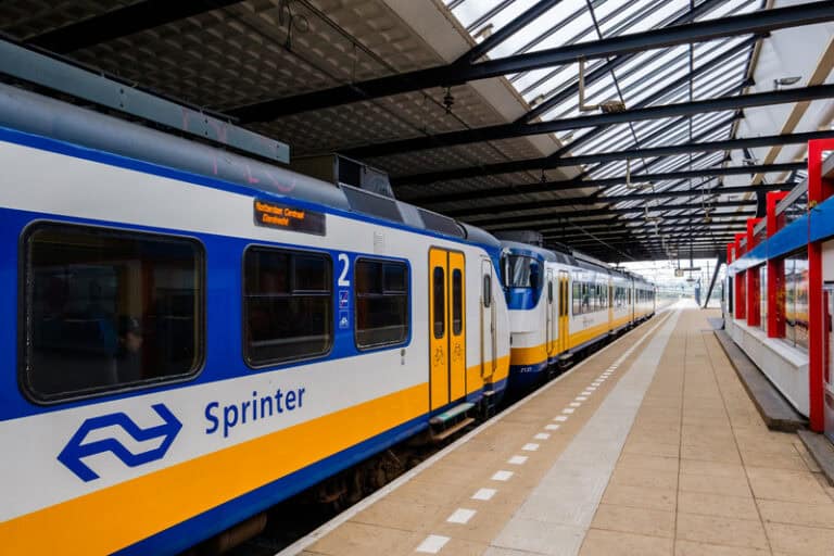 There will be fewer trains going through Schiphol in the coming weeks — oh, and more strikes