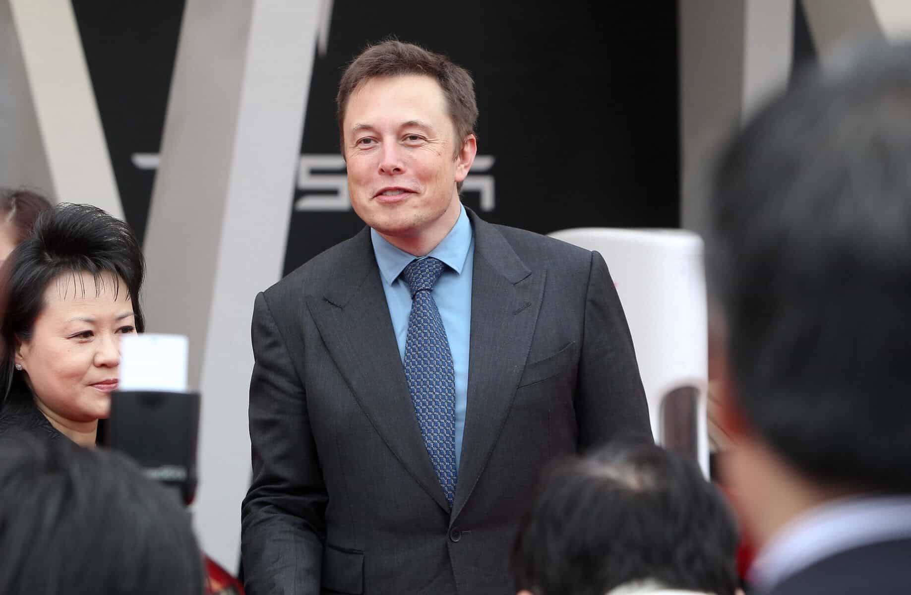 ASML employees threaten boycott as Elon Musk is invited to s