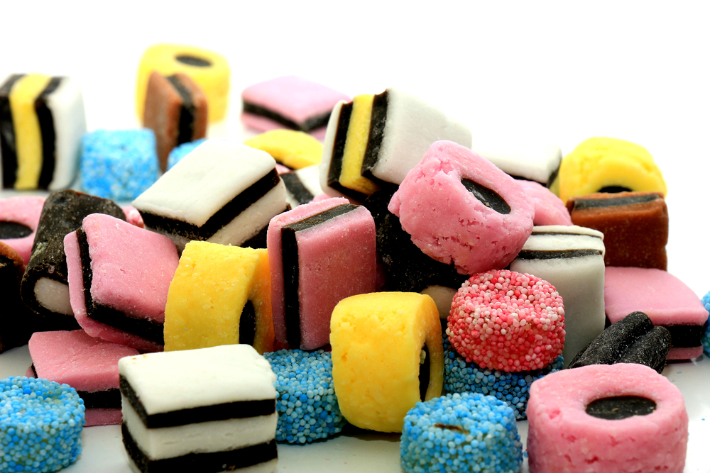 stacked-english-liquorice-in-different-shapes-colors-sizes-dutch-candy