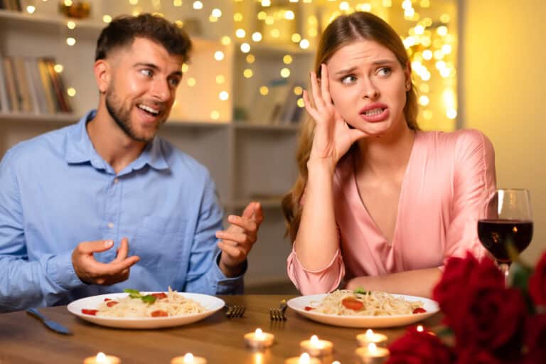 Here’s why internationals struggle with dating the Dutch (according to a dating expert!)
