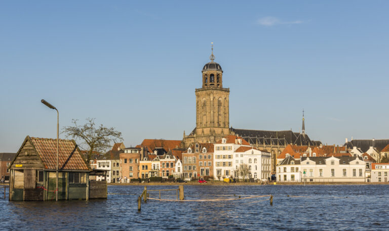 Climate report warns of acutely rising sea levels along the Dutch coast