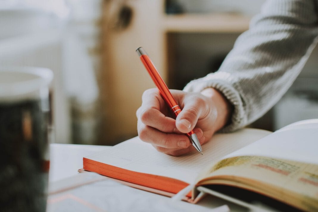 photo-of-books-learn-Dutch