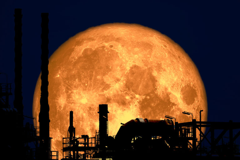 Grab your binoculars! The Netherlands is about to see a strawberry supermoon