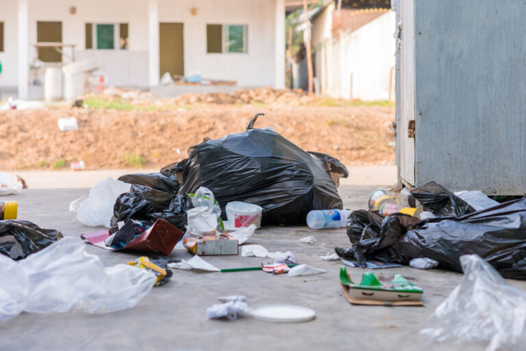 It’s over! Dutch garbage collectors reach an agreement, all strikes are off