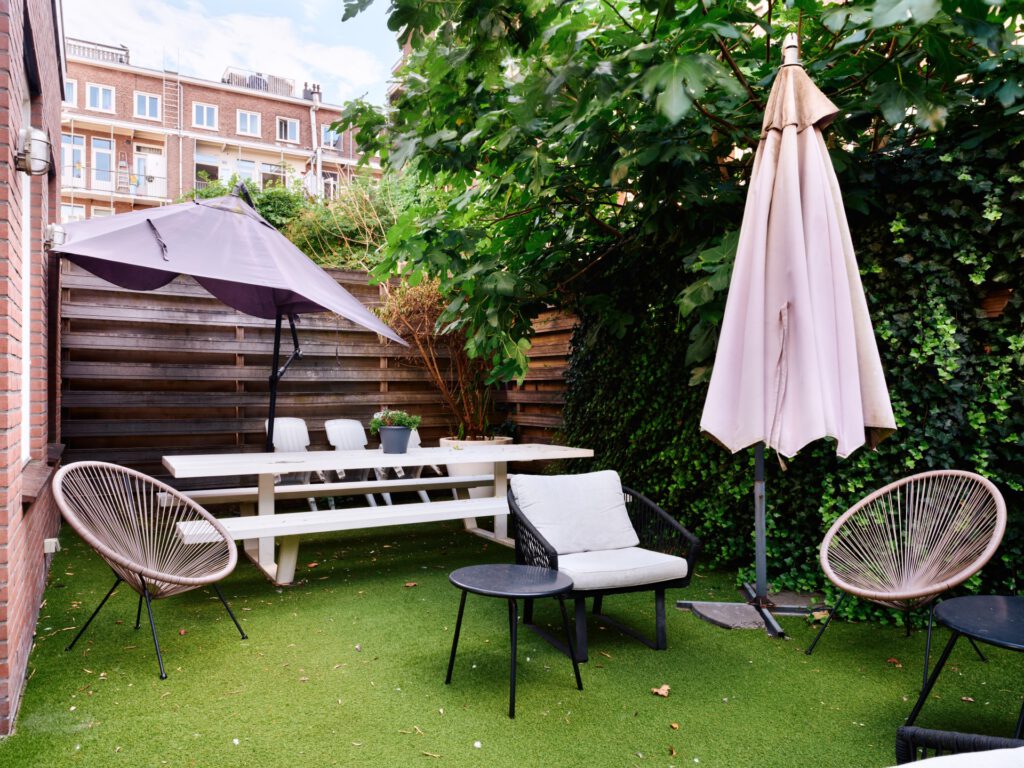 photo-of-garden-seating-area-dutch-courses-amsterdam